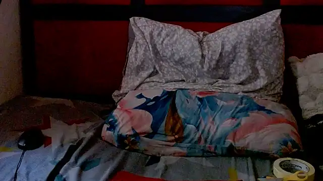 MaximTease24