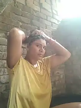 Madhu-71 live cam
