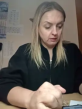 ami_foxy's live room