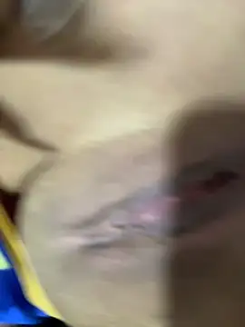 lovelyeyess's live room