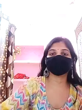 BEAUTIFUL_WIFE02 webcam