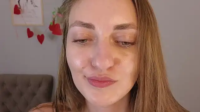Live sex cam of FreyjaRees
