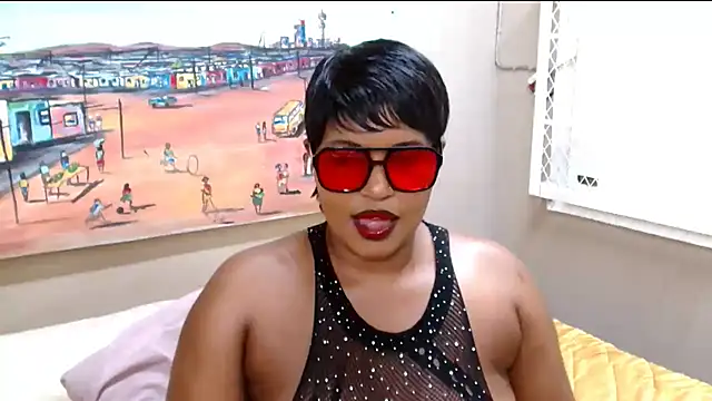 ChocolateCandyxxx live cam on StripChat