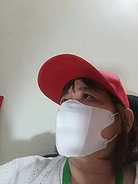 Lyna_sexy24