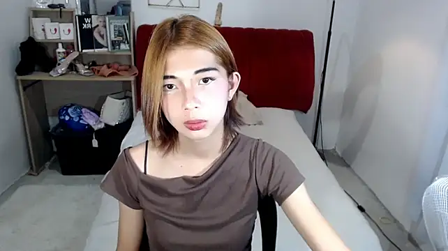 Model: hugecockpaula