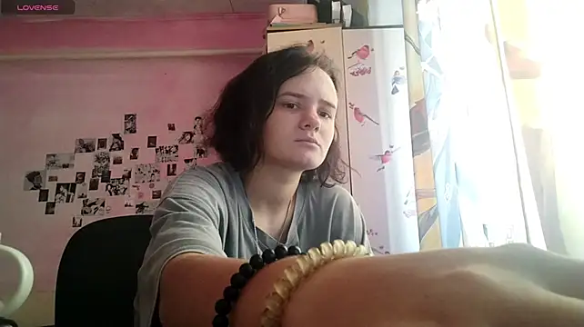 kieraterlecki's live room