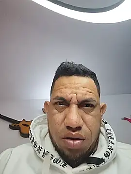 ferchox90 live cam on StripChat