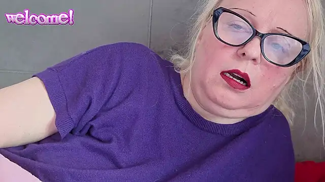 martachatte live cam on StripChat