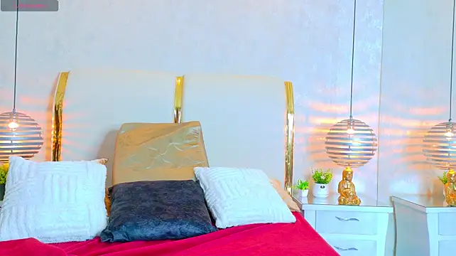 MiaDiamont