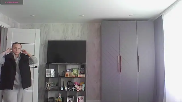 Annie_Cohn