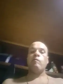 Chris_12_ webcam