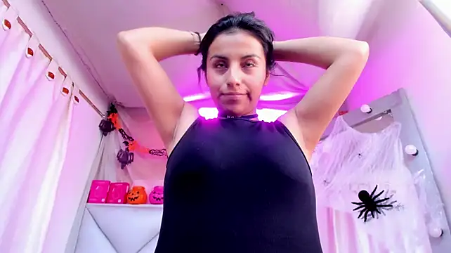Emma_collins23 live cam on StripChat