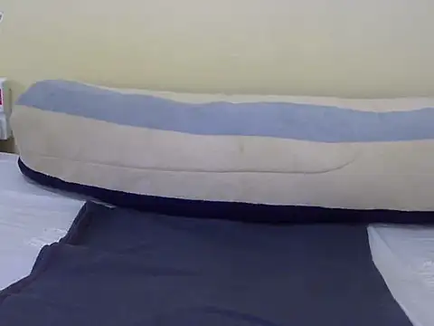 Scate live cam on StripChat