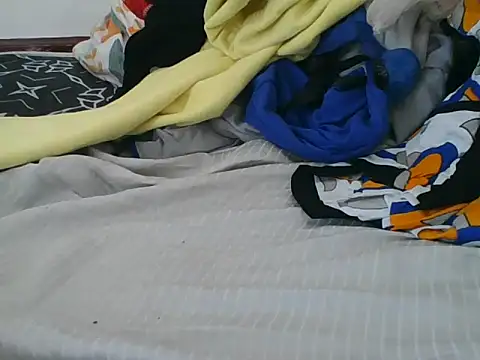 maggiedol live cam on StripChat