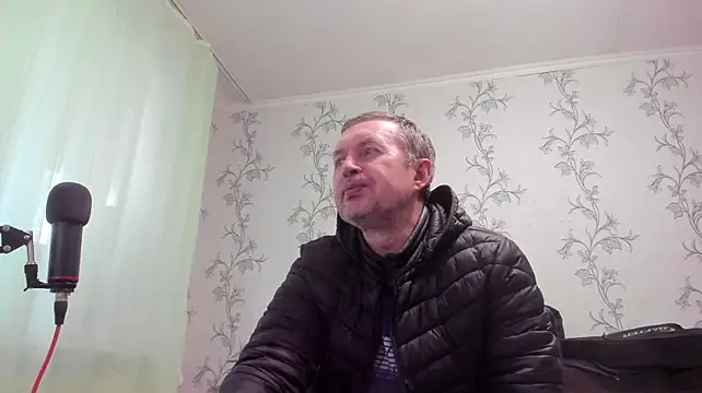 SanFrantsisko live cam on StripChat