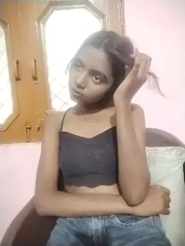 sexy_browniee live cam on StripChat