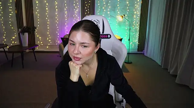 Polly_054_sweet live cam on StripChat