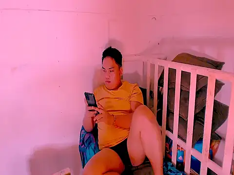 Hardking_69 live cam on StripChat