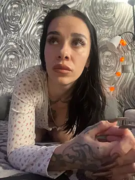 Queen_of_pain live cam on StripChat