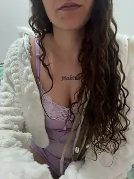 mermaidblue live cam on StripChat