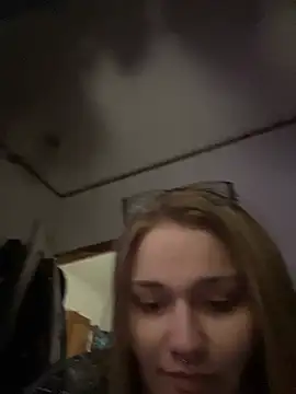 dollXXX34 live cam on StripChat