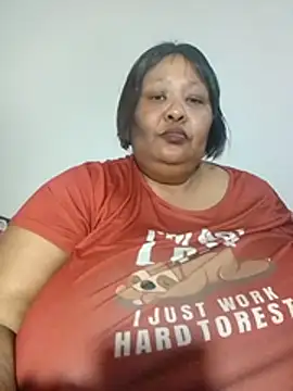 nancy111 live cam on StripChat
