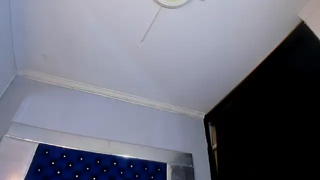Ciara_HotTs live cam on StripChat