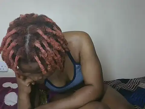 Aura_desire live cam on StripChat