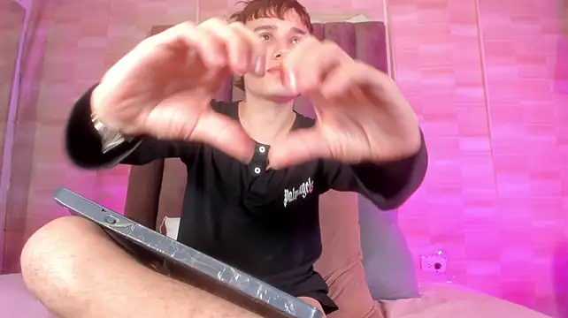 isaac_grey (M twink) - CUM IN UR MOUTH 🔥