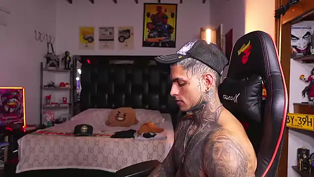 logan_hugh8 (M young) - cum