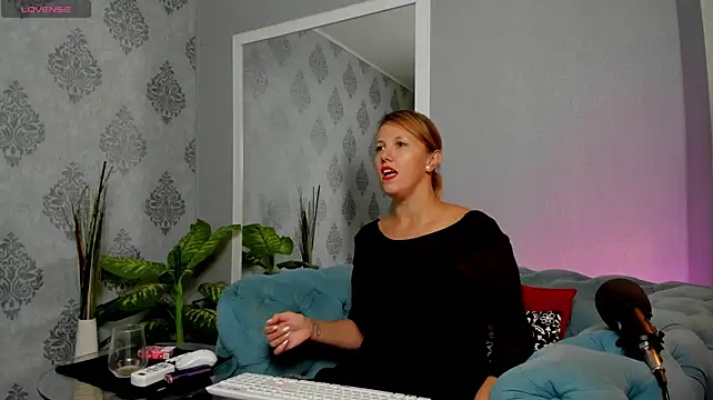 elinafawn (F milf) - Spicy time with you