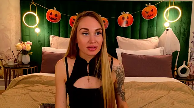 VivianWesst