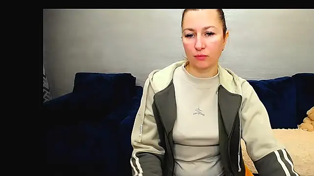 Incredible_Ariela webcam