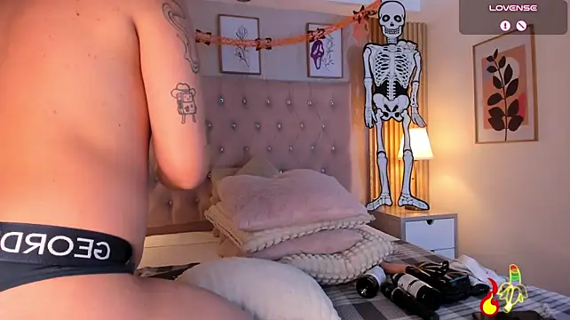 jonath_1 (M young) - Take off your thong and show your hole