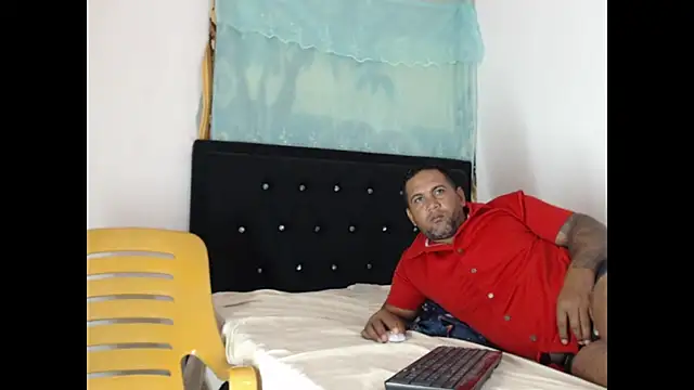 lover_1994 live cam on StripChat