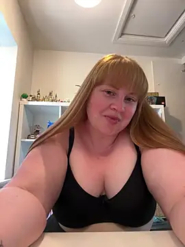 Curvy-GingeXX