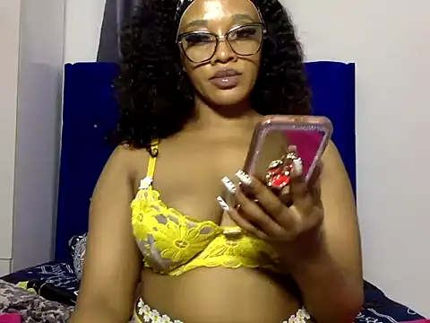 BOOTY_BANGERxxx live cam on StripChat