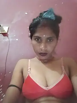 Sushmita-Love143 live cam on StripChat