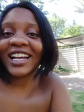 BaselBlues live cam on StripChat