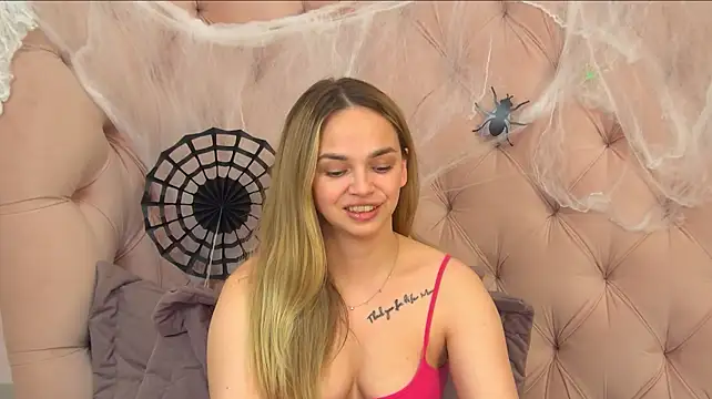 AnitaVenture live cam on StripChat
