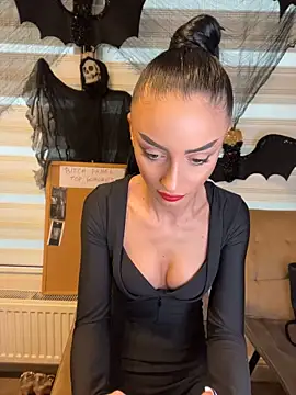 FeetVibe live cam on StripChat