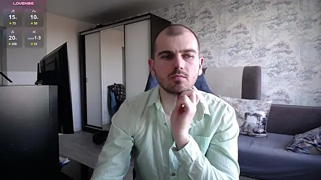 SerzhKorol1 on Stripchat