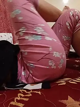 Farah-_nono live cam on StripChat
