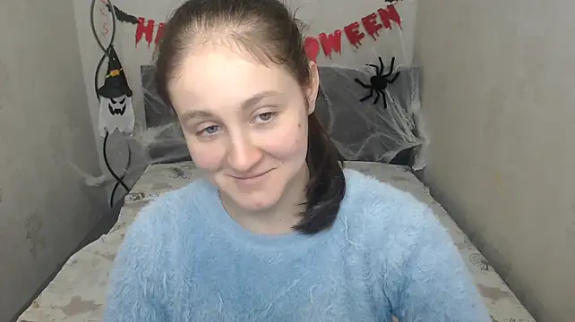Holliy_Cooper webcam