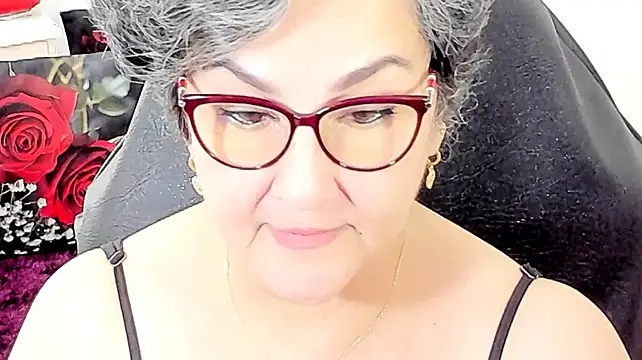 cataleya_mom live cam on StripChat