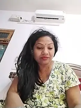 Cute-Janvi20 live cam on StripChat