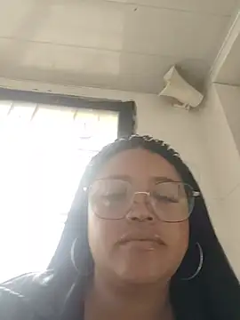 Outdoors-Mia_Khalifa