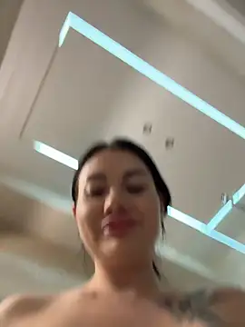 Wet__Bunny webcam
