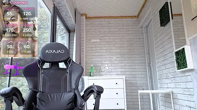 Megan_Ros live cam