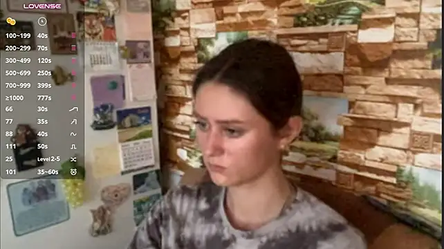 renettaimrie (F teen) - squeeze my boobs
